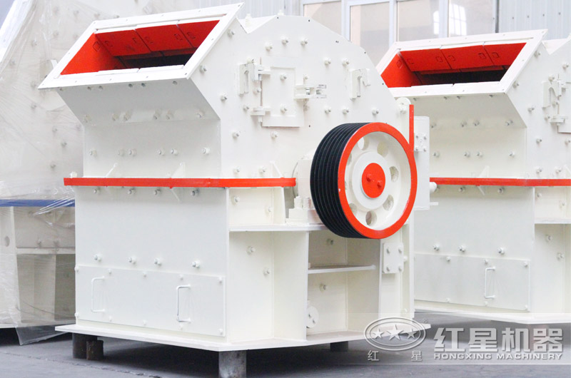 細(xì)碎制砂機(jī)設(shè)備實(shí)拍 細(xì)碎制砂機(jī)設(shè)備實(shí)拍