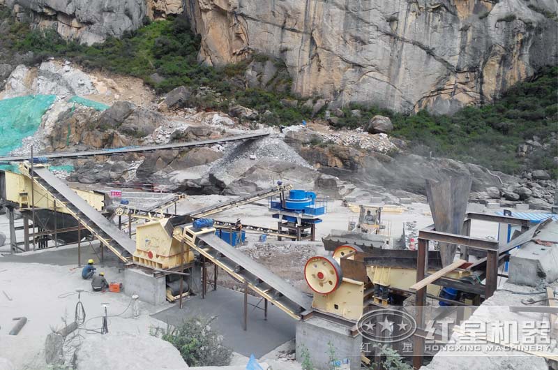 河卵石制砂現(xiàn)場(chǎng)實(shí)拍 河卵石制砂現(xiàn)場(chǎng)實(shí)拍