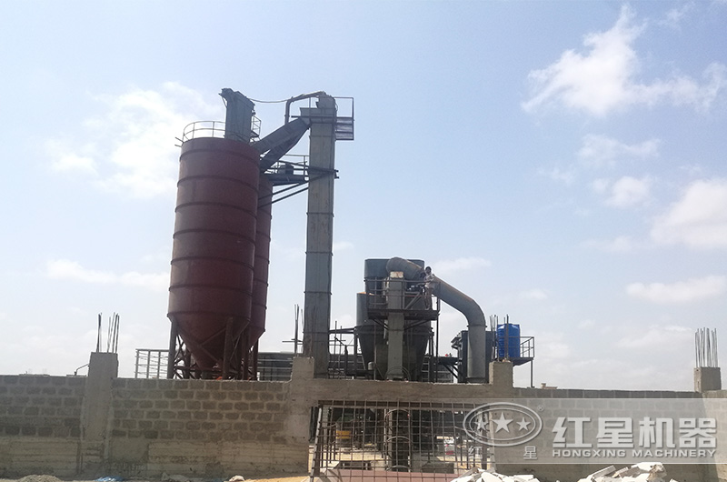 方解石磨粉生產(chǎn)線實拍圖2 方解石磨粉生產(chǎn)線實拍圖2