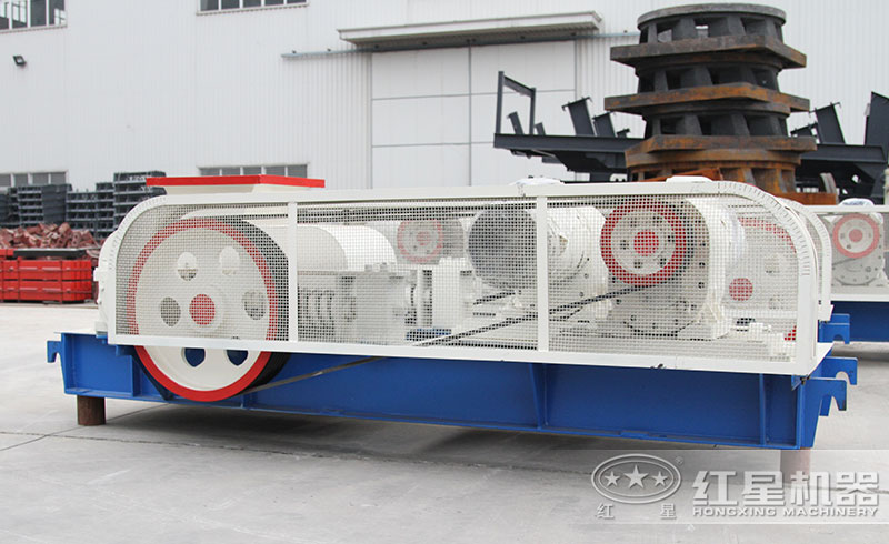 對(duì)輥制砂機(jī) 對(duì)輥制砂機(jī)