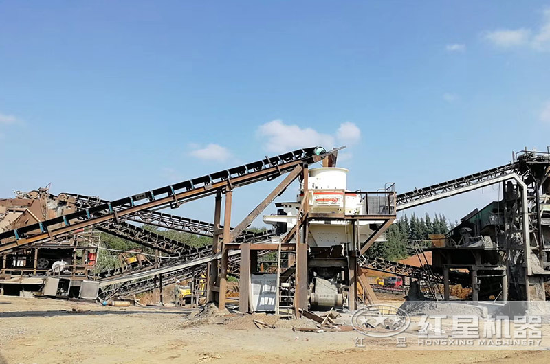 一立方河卵石等于多少噸？時產(chǎn)400噸河卵石制砂機哪家有？