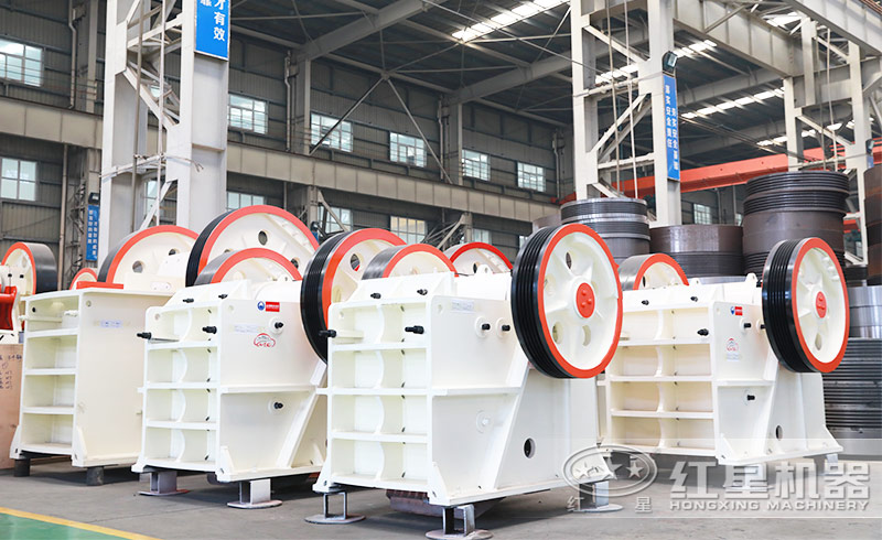 顎式破碎機750×250多少錢一臺？產(chǎn)量是多少？