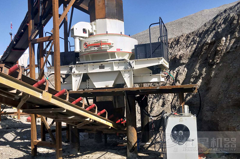 雙電機(jī)驅(qū)動(dòng)VSI離心制砂機(jī)現(xiàn)場 雙電機(jī)驅(qū)動(dòng)VSI離心制砂機(jī)現(xiàn)場