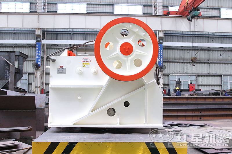 玄武巖碎石能打混凝土嗎？路面用玄武巖固定式碎石機有哪些