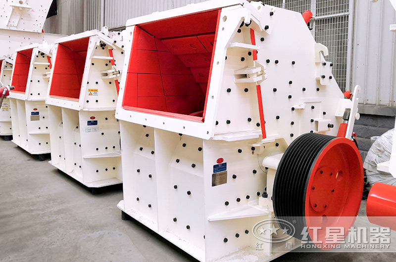 中碎粉碎機反擊式破碎機，粉碎軟料