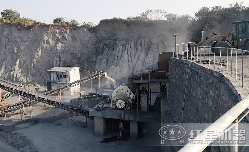 PCZ1615重錘式破碎機(jī)產(chǎn)量是多少？多少錢一臺(tái)？