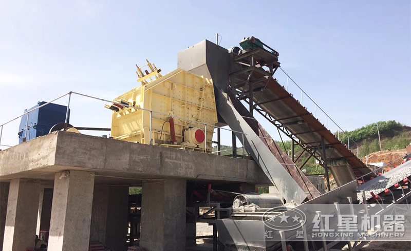 想買一臺(tái)破碎礦石的1315反擊破，多少錢？廠家給送貨嗎？