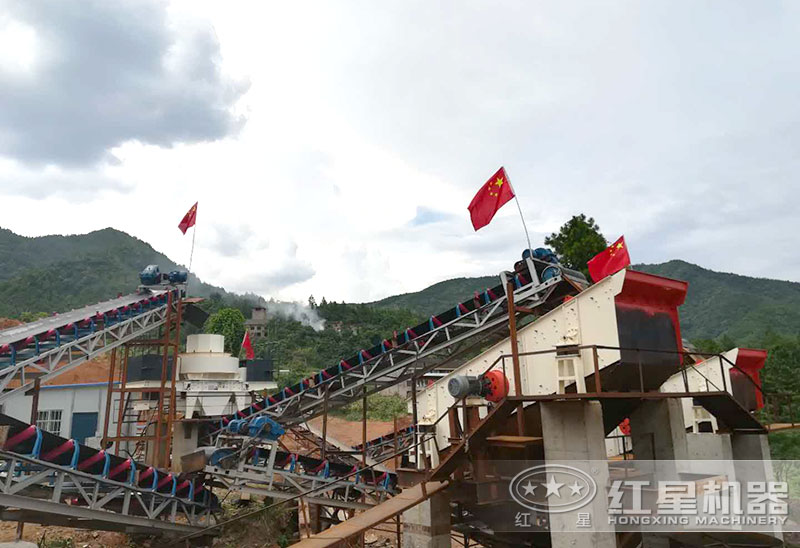 打沙機(jī)作業(yè)現(xiàn)場(chǎng) 打沙機(jī)作業(yè)現(xiàn)場(chǎng)