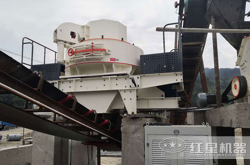 河卵石和青石哪個制砂好？選用什么制砂設備？