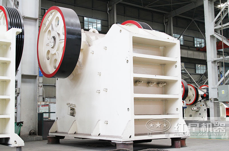 石頭破碎需要辦理什么手續(xù)？用什么破碎機？